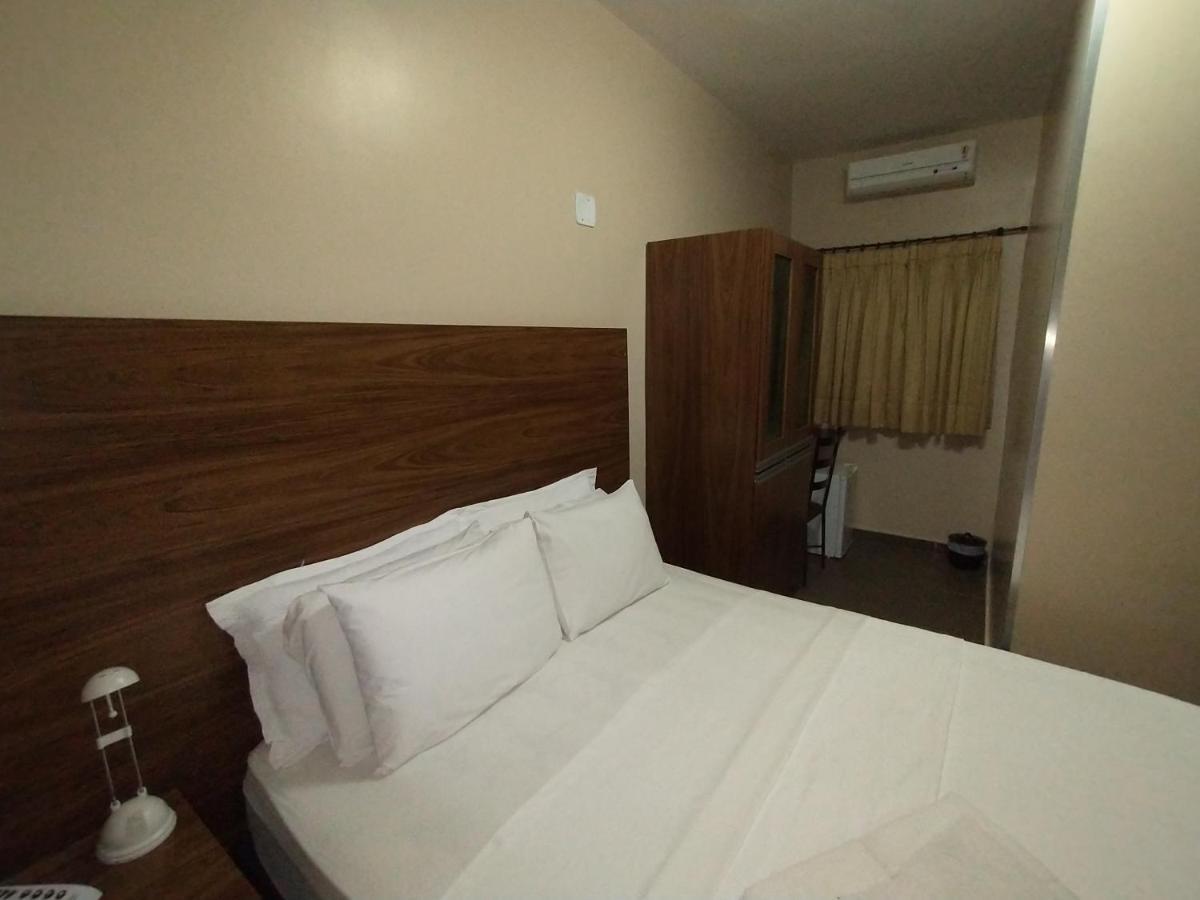 Hotel Albatroz Uberaba Eksteriør billede